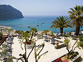 Gli Hotel a Ischia vicino alla Spiaggia di Citara 10