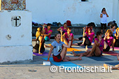 Giornata mondiale dello yoga a Ischia 7